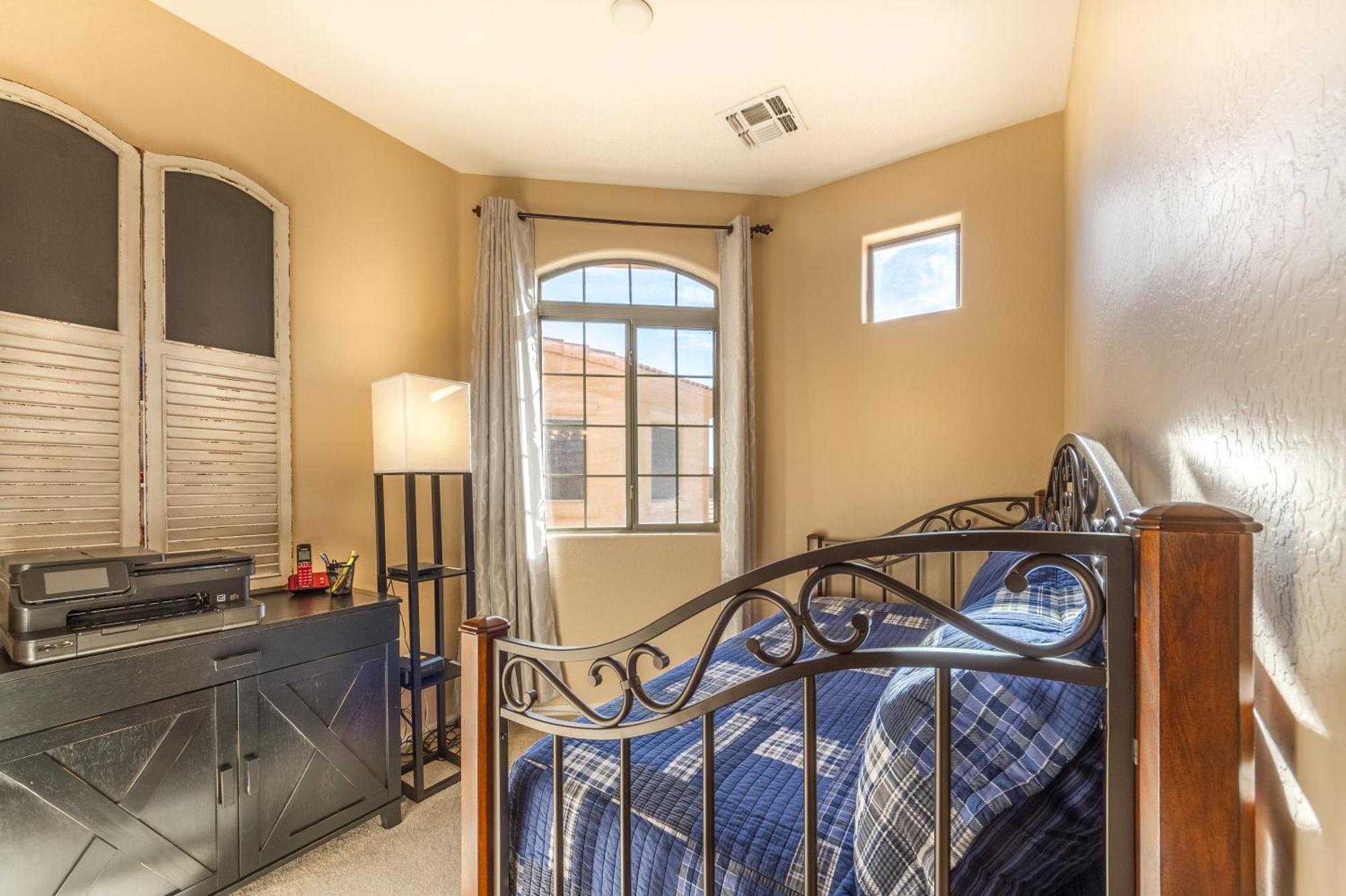 12th 205 Awatukee * Phoenix